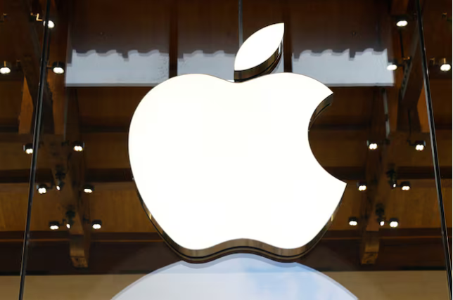 Giám Đốc AI của Apple rời đi. Ảnh: Reuters. Capture.PNG
