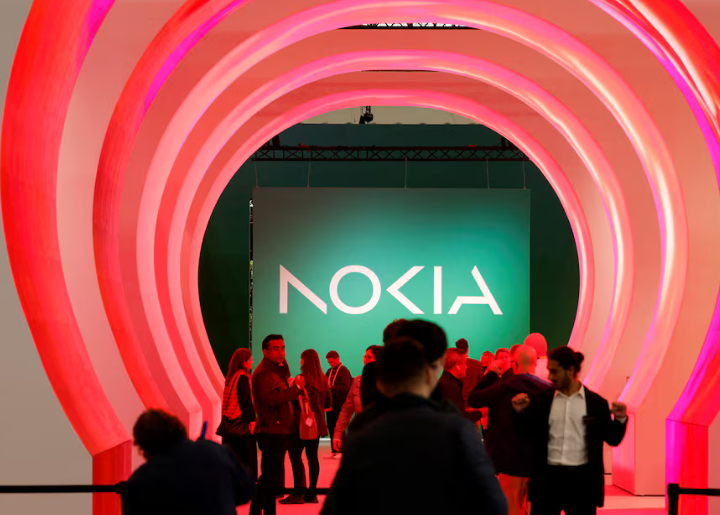 Nokia và Ericsson bị Trung Quốc siết chặt kiểm soát. Ảnh: Reuters. Capture.PNG