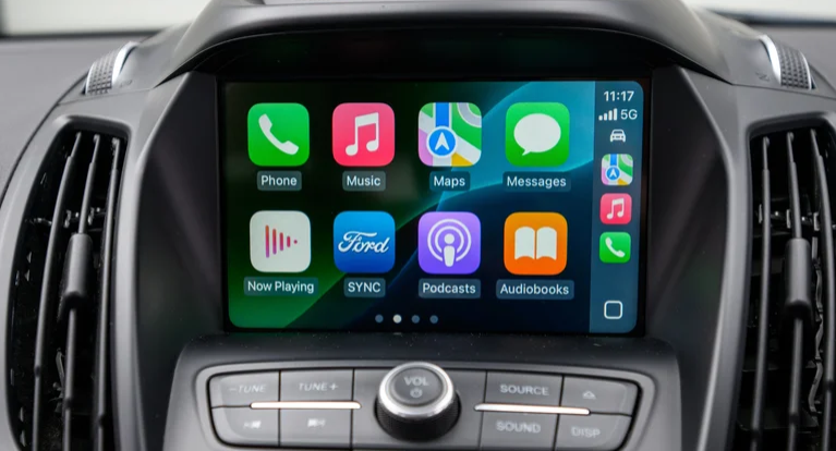 Tại sao ô tô đang dần loại bỏ Apple CarPlay?. Ảnh: BGR.