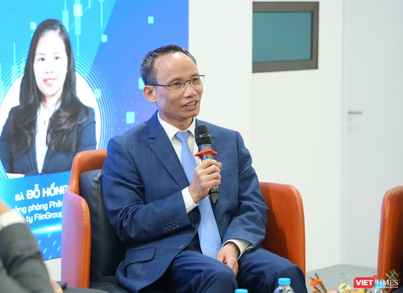 TS Cấn Văn Lực dự báo tăng trưởng GDP năm 2025 sẽ đạt 8% TS Cấn Văn Lực dự báo tăng trưởng GDP năm 2025 sẽ đạt 8%