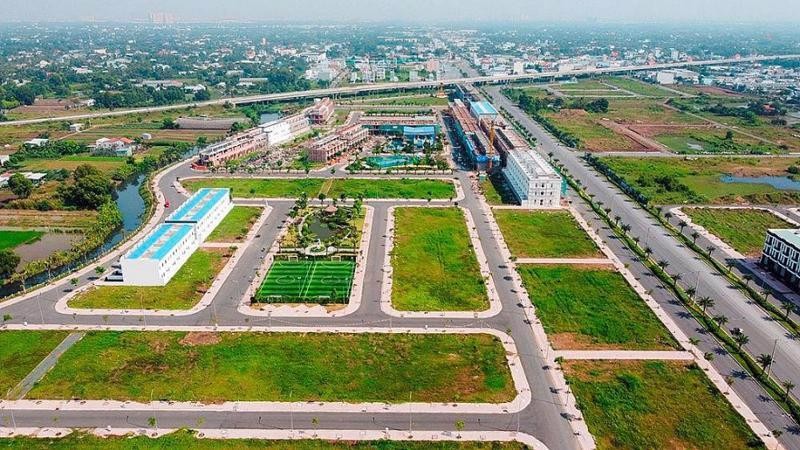 Doanh nghiệp tiếp tục đứng trước thách thức rất lớn với khoản phải nộp bổ sung tiền sử dụng đất 5,4% mỗi năm trên số tiền chậm nộp. ha-noi-dat-dai-1738557450232746670632.jpg