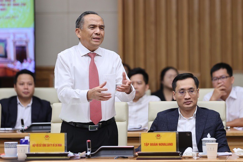 Ông Lê Hoàng Châu, Chủ tịch Hiệp hội Bất động sản TP.HCM (HoREA) chia sẻ tại hội nghị. lhc.jpg