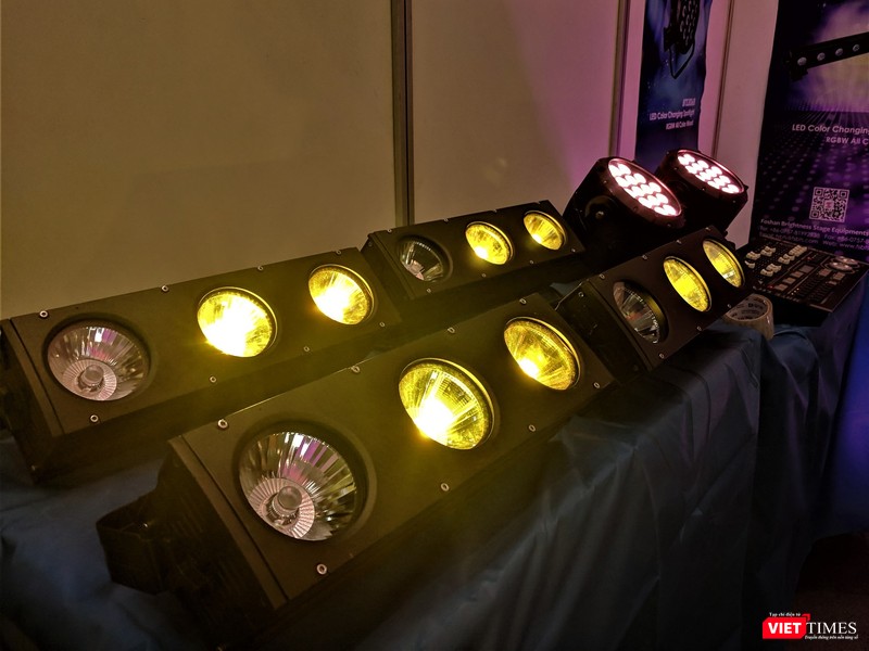 Trải nghiệm VR và AR tại Triển lãm VIBASHOW & VIETCON 2018 ảnh 5