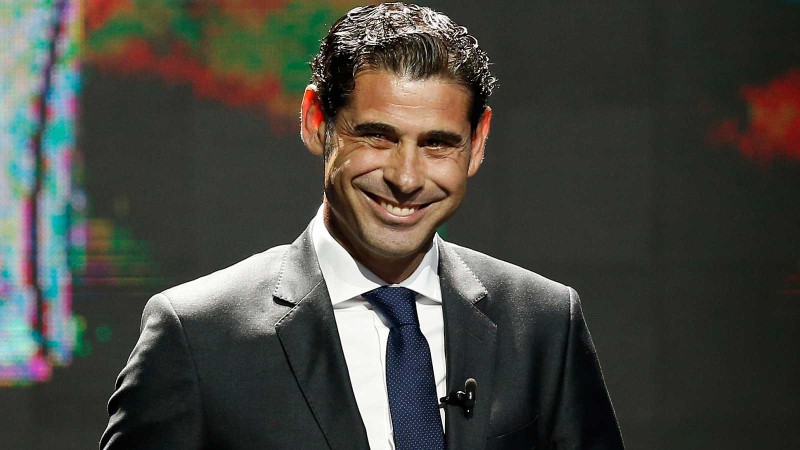 Fernando Hierro là tân HLV Trưởng của tuyển Tây Ban Nha. Ảnh: RTVE Fernando Hierro là tân HLV Trưởng của tuyển Tây Ban Nha. Ảnh: RTVE