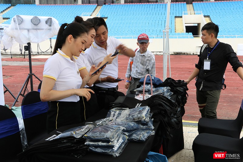 Các quà tặng cho khách tham dự