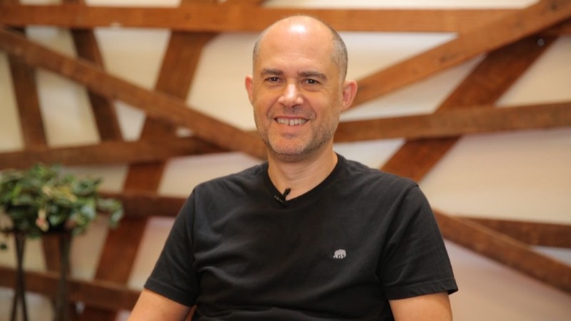 Phó Chủ tịch Rafa Camargo của Facebook. Ảnh: TheVerge