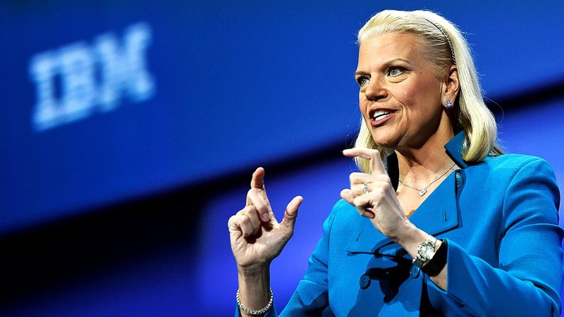 Chủ tịch, kiêm Tổng giám đốc IBM Ginni Rometty cho rằng thương vụ lịch sử giữa IBM và Red Hate sẽ mở ra chương mới của đám mây. Ảnh: Bloomberg