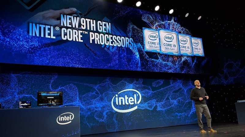Intel lần đầu tiên công bố dòng chip sản xuất trên tiến trình 10nm tại CES 2019. Ảnh: Windows Central.