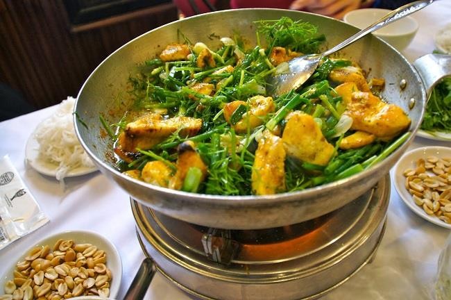 Chả cá tuyết. Ảnh: Oivietnam