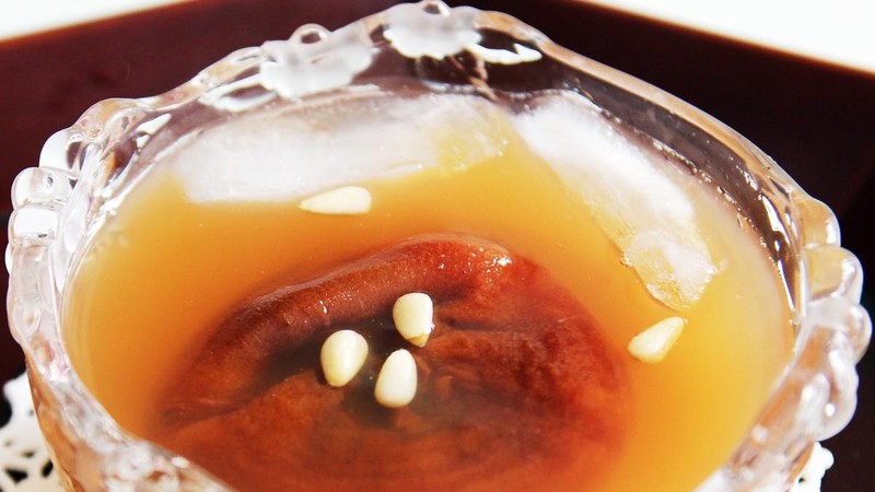 Rượu punch hồng khô. Ảnh minh họa: Maangchi Rượu punch hồng khô. Ảnh minh họa: Maangchi