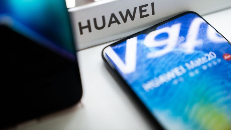 HongMeng có phiên âm Hán-Việt là Hồng Mông, mô tả trạng thái hỗn mang trước khi vũ trụ hình thành. Ảnh: Android Central