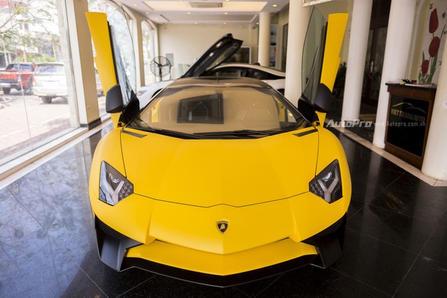 Năm 2016: Phong trào chơi siêu xe mui trần nở rộ tại Việt Nam ảnh 23 Năm 2016: Phong trào chơi siêu xe mui trần nở rộ tại Việt Nam ảnh 23