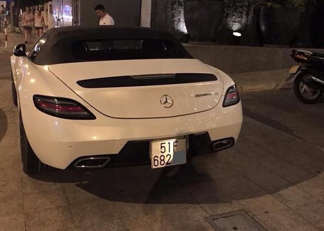 Năm 2016: Phong trào chơi siêu xe mui trần nở rộ tại Việt Nam ảnh 14 Năm 2016: Phong trào chơi siêu xe mui trần nở rộ tại Việt Nam ảnh 14