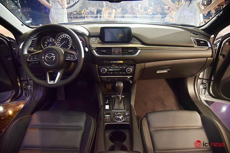 Soi chi tiết Mazda6 2017 giá 975 triệu đồng vừa ra mắt ảnh 9