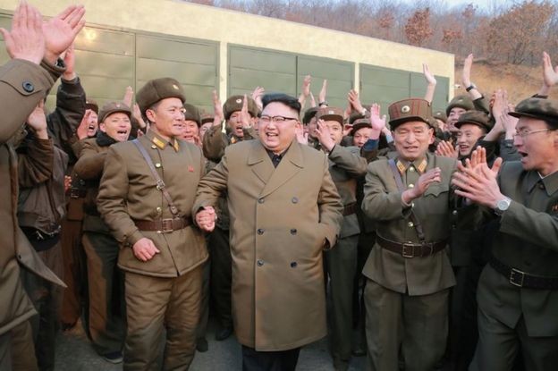 Lãnh tụ Triều Tiên Kim Jong un