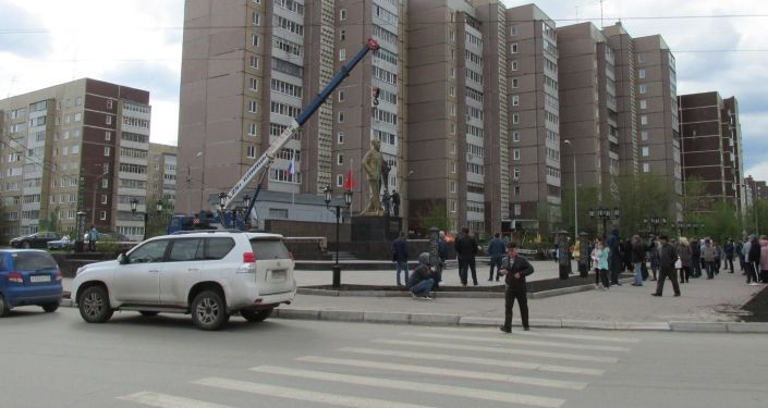 Công trình dựng tượng đài Hồ Chí Minh tại thành phố Ulyanovsk