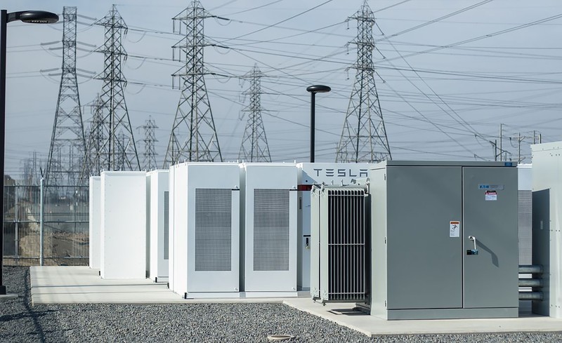 Trạm ắc quy Tesla Powerpack