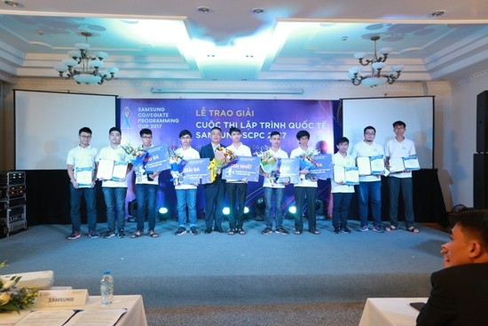 10 thí sinh Việt Nam dự vòng chung kết cuộc thi lập trình Quốc tế ảnh 2