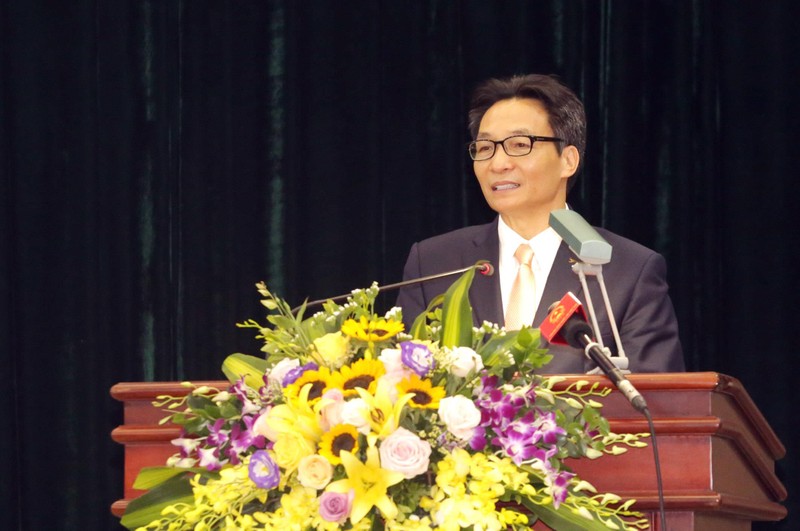 Phó Thủ tướng Vũ Đức Đam phát biểu tại lễ trao giải Phó Thủ tướng Vũ Đức Đam phát biểu tại lễ trao giải