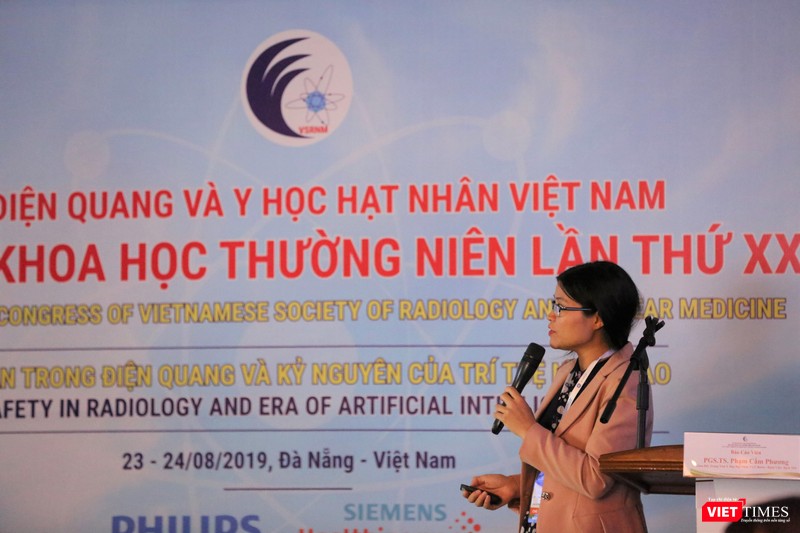 PGS.TS. Phạm Thị Cẩm Phương - Giám đốc Trung tâm Y học hạt nhân - Ung bướu (Bệnh viện Bạch Mai) thông tin về nhứng kết quả mới trong điều trị ung thư