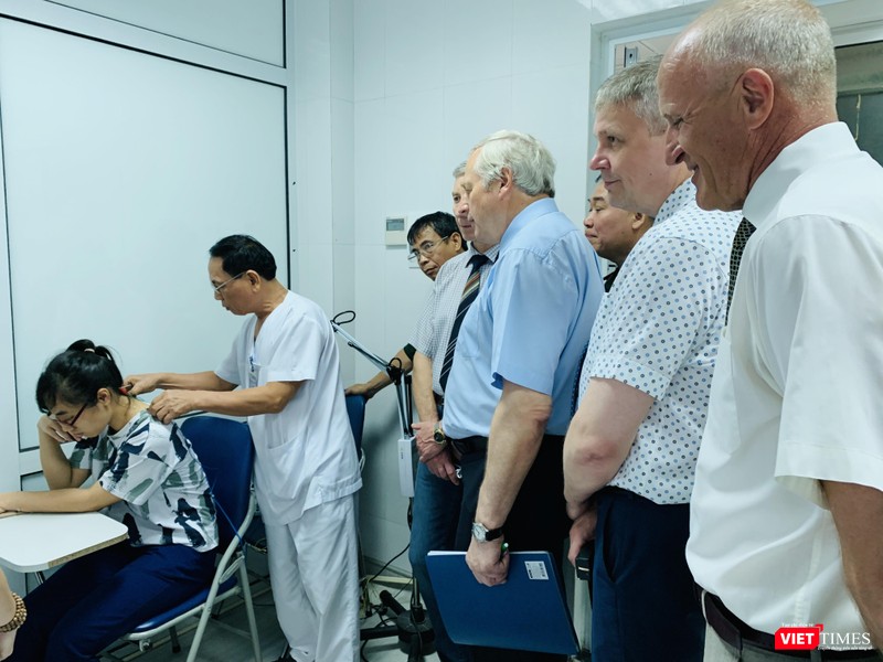 Các nhà khoa học Nga thăm Khoa YHCT của Trường Đại học Y Hà Nội Các nhà khoa học Nga thăm Khoa YHCT của Trường Đại học Y Hà Nội