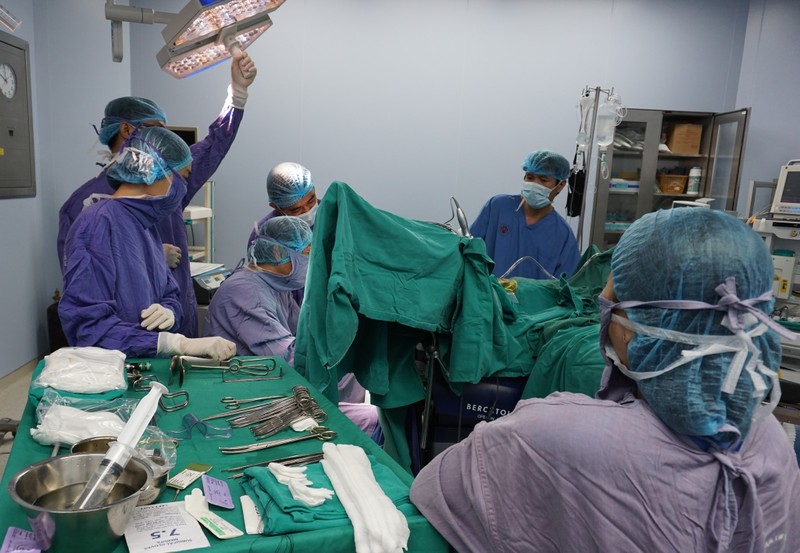 Ca phẫu thuật tại Bệnh viện Trung ương Quân đội 108 Ca phẫu thuật tại Bệnh viện Trung ương Quân đội 108