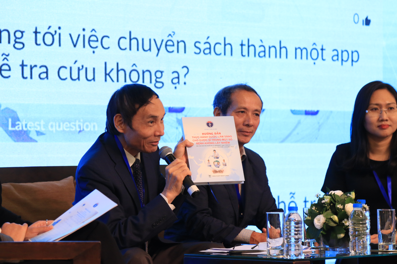 GS.TS. Mai Trọng Khoa giới thiệu tài liệu Hướng dẫn thực hành dược lâm sàng GS.TS. Mai Trọng Khoa giới thiệu tài liệu Hướng dẫn thực hành