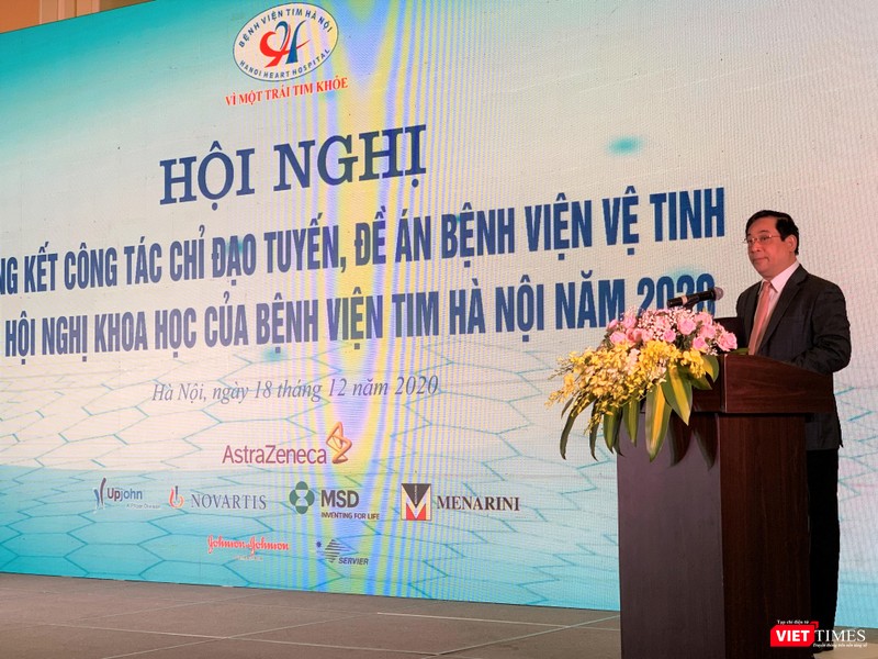PGS.TS. Lương Ngọc Khuê – Cục trưởng Cục Quản lý khám, chữa bệnh (Bộ Y tế) đánh giá cao kết quả hoạt động của Bệnh viện Tim Hà Nội