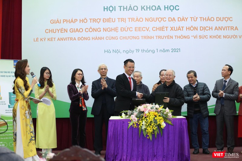 Hội Nội khoa Việt Nam đã ký kết hợp tác truyền thông tư vấn sức khỏe cộng đồng