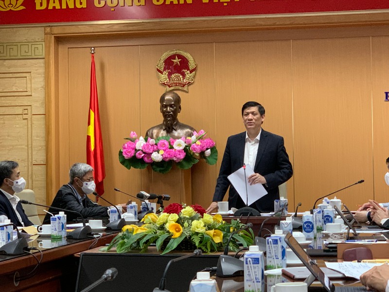 Bộ trưởng Bộ Y tế Nguyễn Thanh Long đã chủ trì cuộc họp ứng phó với tình hình dịch COVID-19 Bộ trưởng Bộ Y tế Nguyễn Thanh Long đã chủ trì cuộc họp ứng phó với tình hình dịch COVID-19
