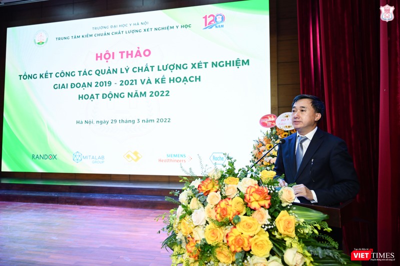 Thứ trưởng Bộ Y tế Trần Văn Thuấn phát biểu chỉ đạo tại hội thảo Thứ trưởng Bộ Y tế Trần Văn Thuấn phát biểu chỉ đạo tại hội thảo