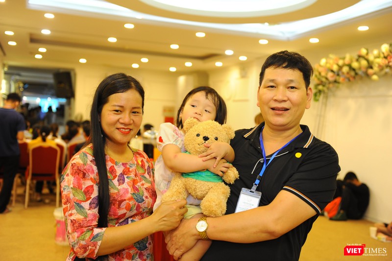 Gia đình anh Đạt chị Hà Gia đình anh Đạt chị Hà