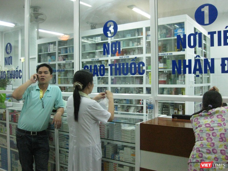 Đấu thầu thuốc thành công sẽ giúp các bệnh viện hạ nhiệt "cơn sốt" thiếu thuốc điều trị