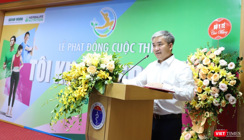 Nhà báo Trần Tuấn Linh - Tổng Biên tập Báo Sức khỏe & Đời sống, Trưởng Ban tổ chức cuộc thi Nhà báo Trần Tuấn Linh - Tổng Biên tập Báo Sức khỏe & Đời sống, Trưởng Ban tổ chức cuộc thi