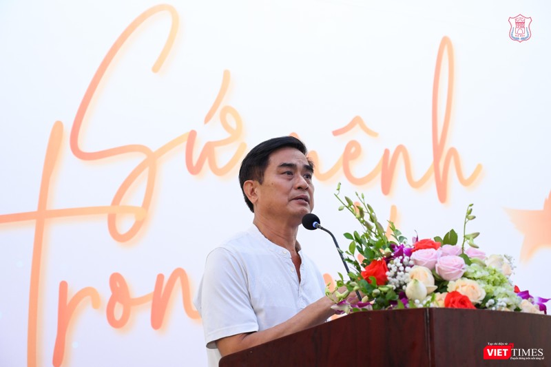 Ông Phạm Quang Nam – bố của anh Phạm Quang Duy, người đã hiến thân thể cho nghiên cứu khoa học ở Trường Đại học Y Hà Nội Ông Phạm Quang Nam – bố của anh Phạm Quang Duy, người đã hiến thân thể cho nghiên cứu khoa học ở Trường Đại học Y Hà Nội