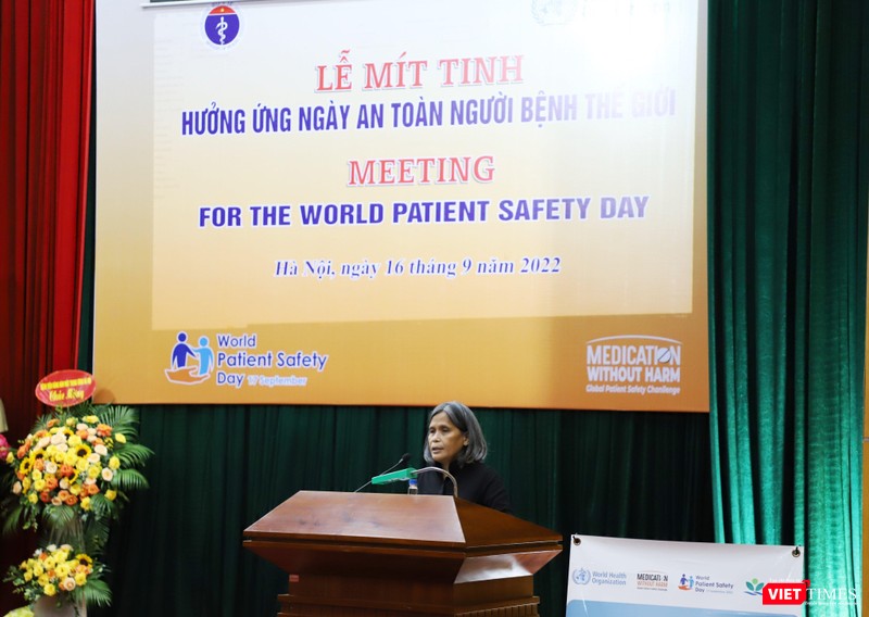 Đại diện của WHO phát biểu tại buổi lễ Đại diện của WHO phát biểu tại buổi lễ