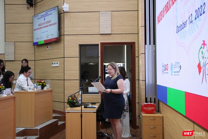 Bà Cait Unites – Phó Giám đốc chương trình y tế của USAID tại Việt Nam - tự hào khi đóng góp một phần vào sự thành công của chương trình