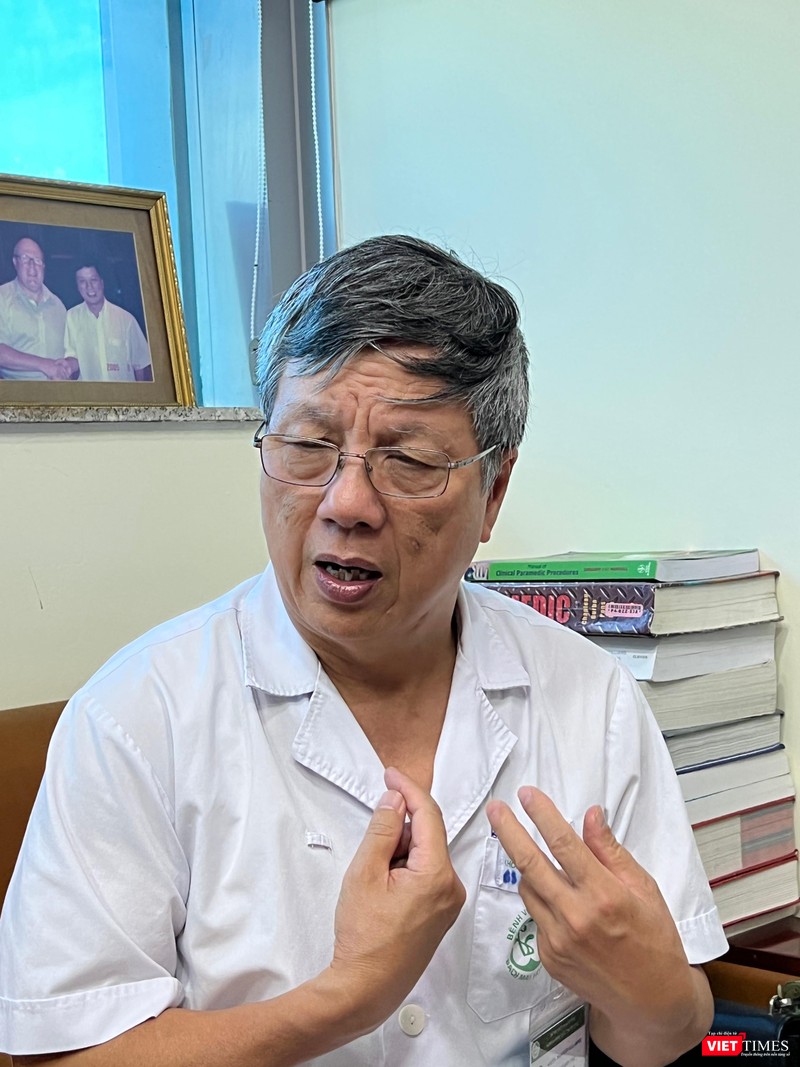 GS.TS. Nguyễn Gia Bình - Chủ tịch Hội Hồi sức cấp cứu và Chống độc Việt Nam - trao đổi về vai trò của cấp cứu ngoại viện GS.TS. Nguyễn Gia Bình - Chủ tịch Hội Hồi sức cấp cứu và Chống độc Việt Nam - trao đổi về vai trò của cấp cứu ngoại viện