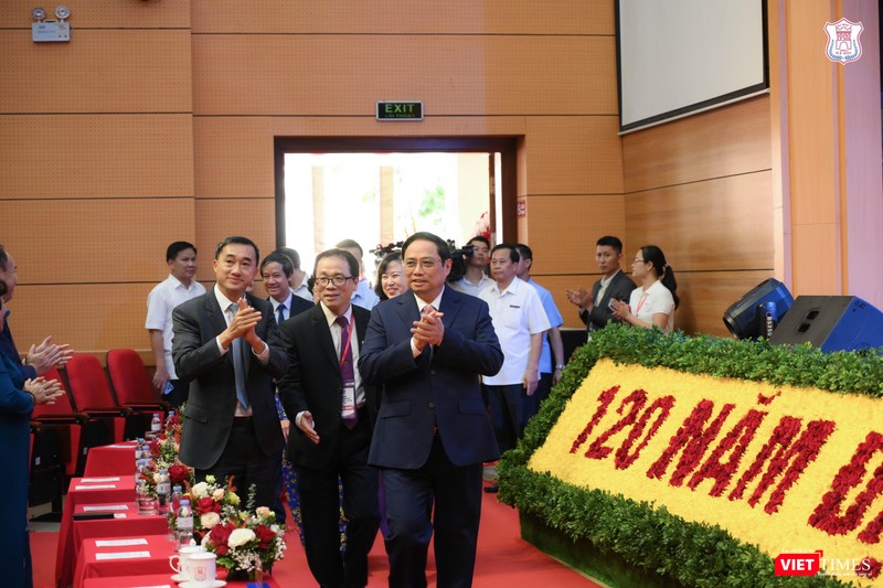 Thủ tướng Chính phủ Phạm Minh Chính dự lễ kỷ niệm 120 năm thành lập Trường Đại học Y Hà Nội Thủ tướng Chính phủ Phạm Minh Chính dự lễ kỷ niệm 120 năm thành lập Trường Đại học Y Hà Nội