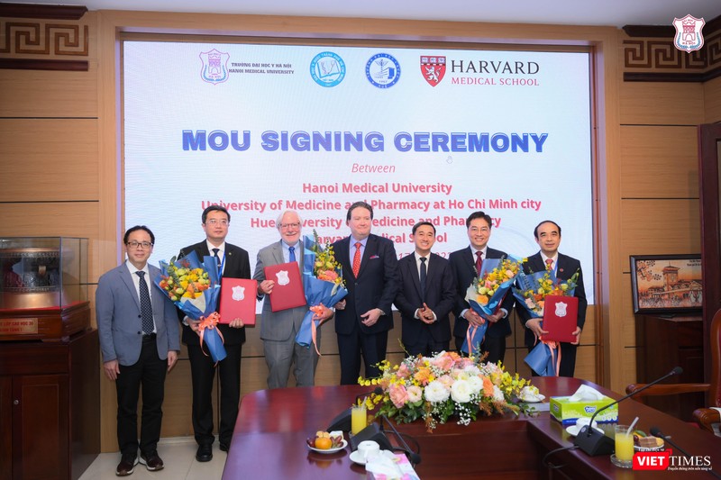 Lễ ký kết hợp tác diễn ra thành công