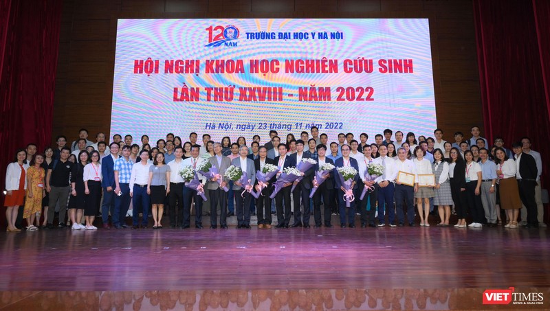 Hội nghị Khoa học nghiên cứu sinh là dịp để nghiên cứu sinh học tập và nâng cao phương pháp nghiên cứu khoa học