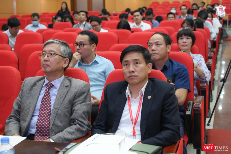 Hội nghị Khoa học nghiên cứu sinh của Trường Đại học Y Hà Nội là một trong những sự kiện lớn nhân 120 năm thành lập Trường