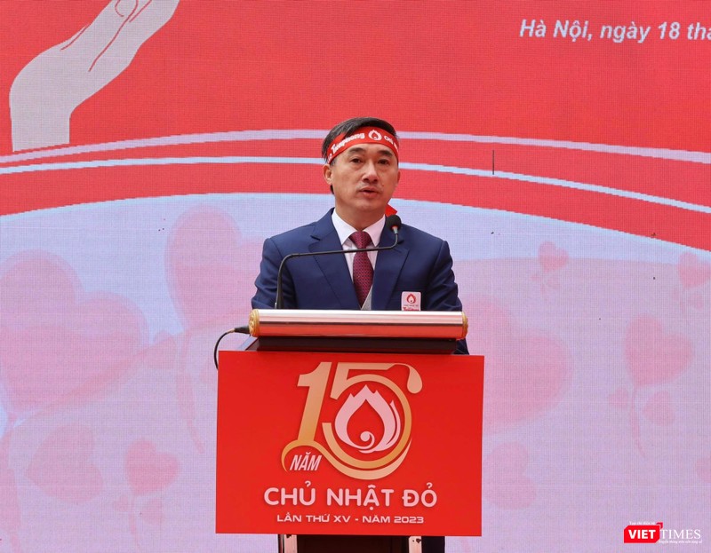 Thứ trưởng Bộ Y tế Trần Văn Thuấn đánh giá cao ý tưởng tổ chức chương trình Chủ nhật Đỏ Thứ trưởng Bộ Y tế Trần Văn Thuấn đánh giá cao ý tưởng tổ chức chương trình Chủ nhật Đỏ