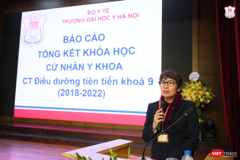 PGS.TS. Nguyễn Thanh Bình - Phó Trưởng phòng phụ trách Phòng Quản lý đào tạo Đại học - báo cáo tổng kết khóa học PGS.TS. Nguyễn Thanh Bình - Phó Trưởng phòng phụ trách Phòng Quản lý đào tạo Đại học - báo cáo tổng kết khóa học