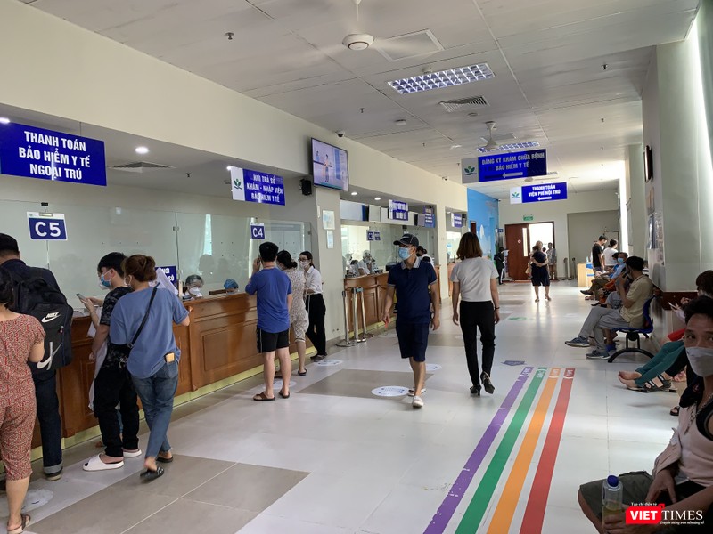 Sở Y tế Hà Nội yêu cầu các cơ sở KCB đẩy mạnh ứng dụng CNTT, cải cách thủ tục hành chính, trích chuyển dữ liệu điện tử chi phí KCB theo quy định