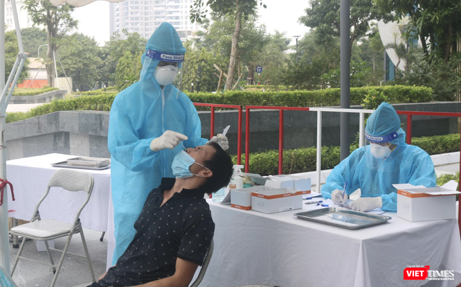 Thị trường kit test COVID-19 đã nóng trở lại Thị trường kit test COVID-19 đã nóng trở lại