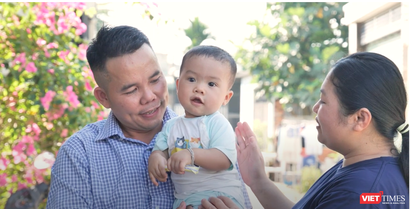 Vợ chồng anh Lâm, chị Hoàn và con trai sinh ra khoẻ mạnh nhờ can thiệp kỹ thuật PGT-M vt-vo-chong-anh-lam-chi-hoan-va-con-trai-sinh-ra-khoe-manh-nho-can-thiep-ky-thuat-pgt-m-725.jpg