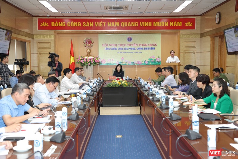 Bộ Y tế tổ chức hội nghị trực tuyến toàn quốc về tăng cường phòng, chống dịch bệnh VT_ Họpa31.jpg