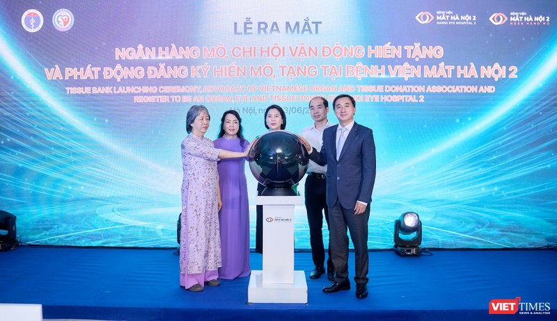 Ra mắt Ngân hàng mô và Chi hội vận động hiến mô, bộ phận cơ thể người của Bệnh viện Mắt Hà Nội 2 VT_ ngan hang.jpg