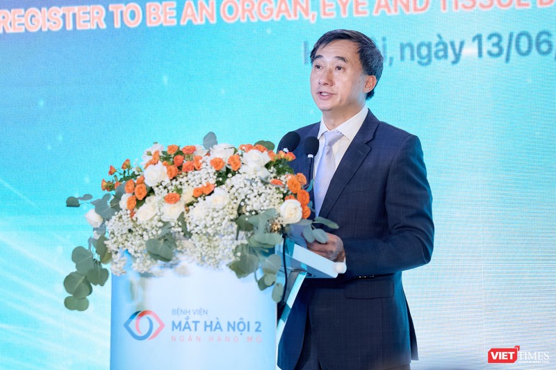 Thứ trưởng Bộ Y tế Trần Văn Thuấn kêu gọi mọi người đăng ký hiến tạng, mô và giác mạc khi qua đời để cứu những bệnh nhân đang cần VT_THuan.jpg